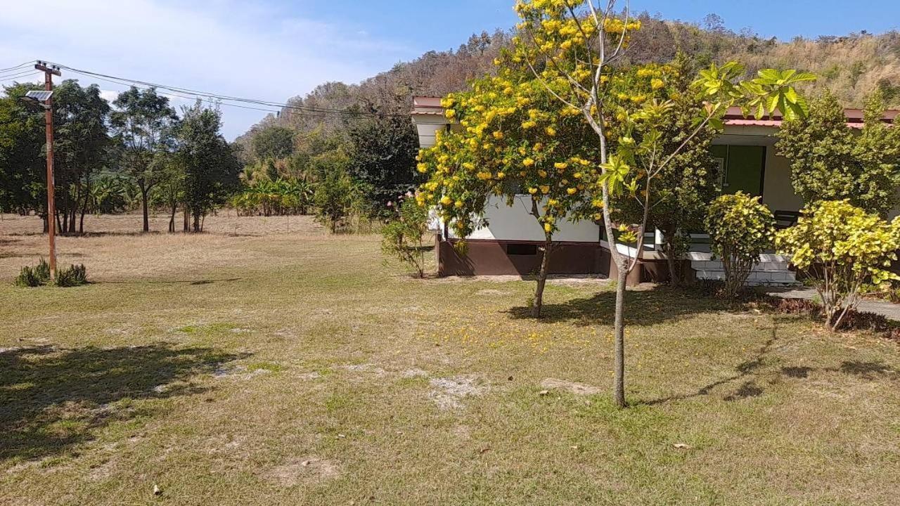 Taakradan Valley Resort ท่ากระดานวัลเล่ย์ รีสอร์ท Si Sawat ภายนอก รูปภาพ